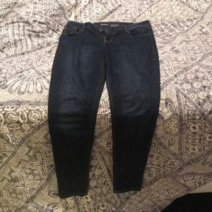 Old Navy Mid Rise Skinny Jeans